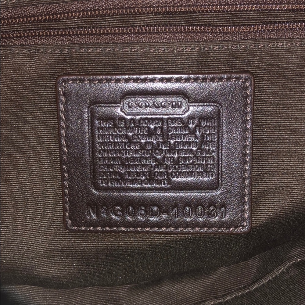 Coach purse - Picture 3 of 6